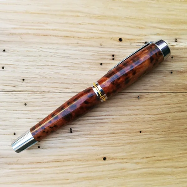 Stylo Thuya